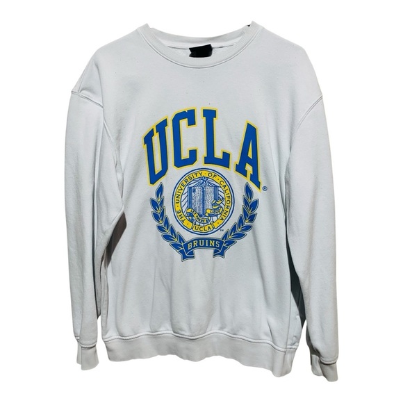 H&M UCLA Logo White Regular Fit Sweatshirt Size Medium - Picture 1 of 3